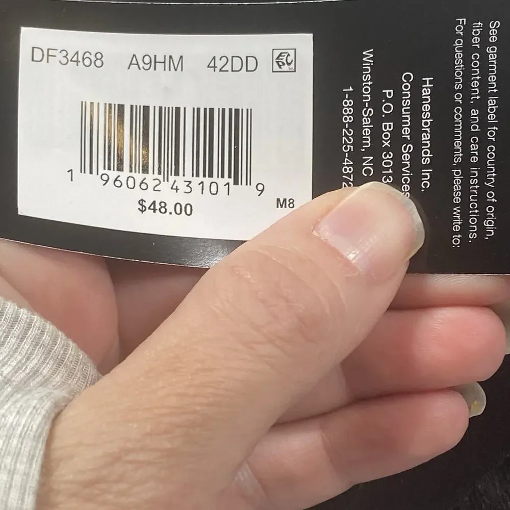 NWT Bali Comfort Revolution 42DD Black Soft Touch Wire Bra Smoothing Cool Fabric
